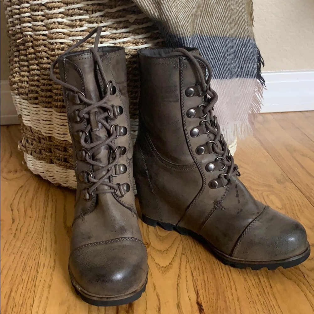 Wedge booties! Like Sorrels but 1/4 of the price